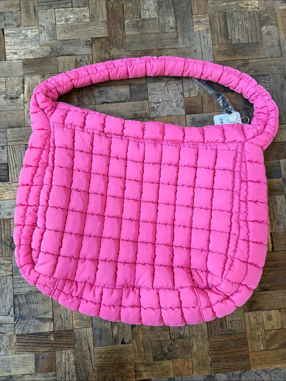 Free People fp movement Quilted Carryall Bag Bubblegum Pink NWT - Picture 6 of 10